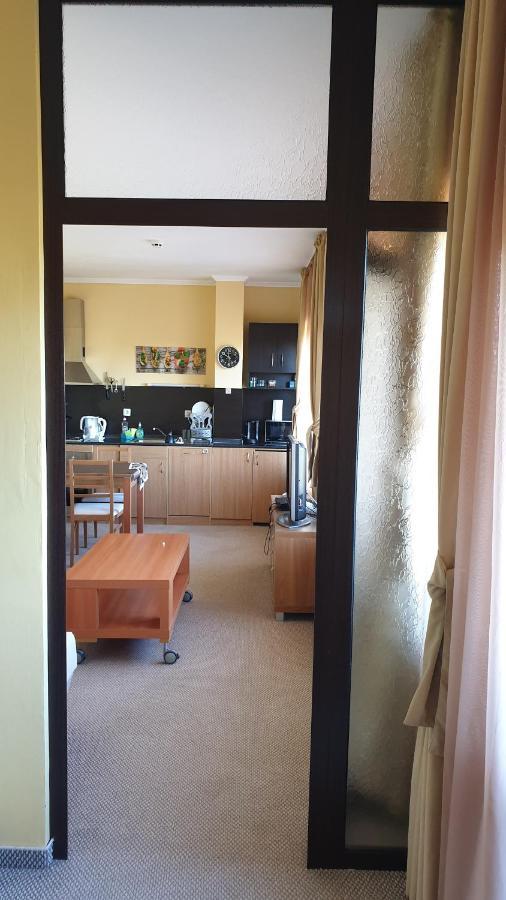 Snezhankas Apartment Παμπόροβο Εξωτερικό φωτογραφία