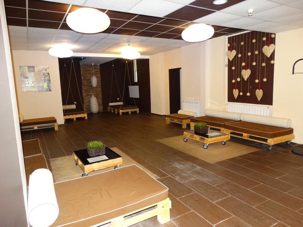 Snezhankas Apartment Παμπόροβο Εξωτερικό φωτογραφία